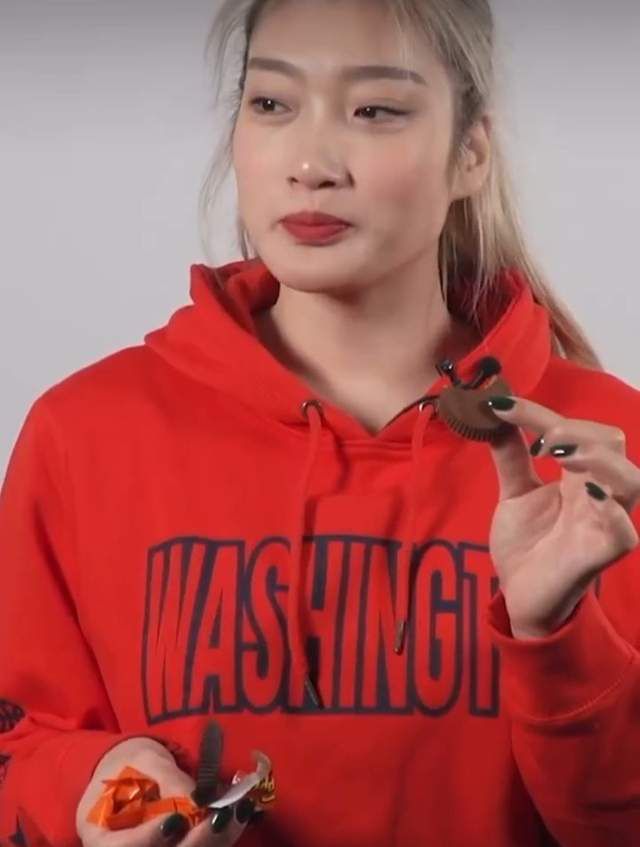 李程秀穿旗袍
